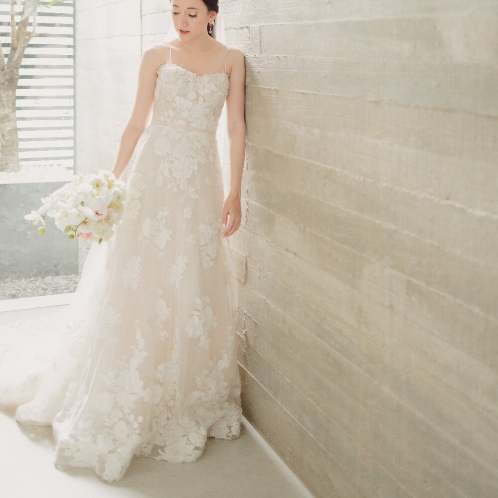 Size 0-2 Mira Zwillinger Messa Gown - A-line wedding dress